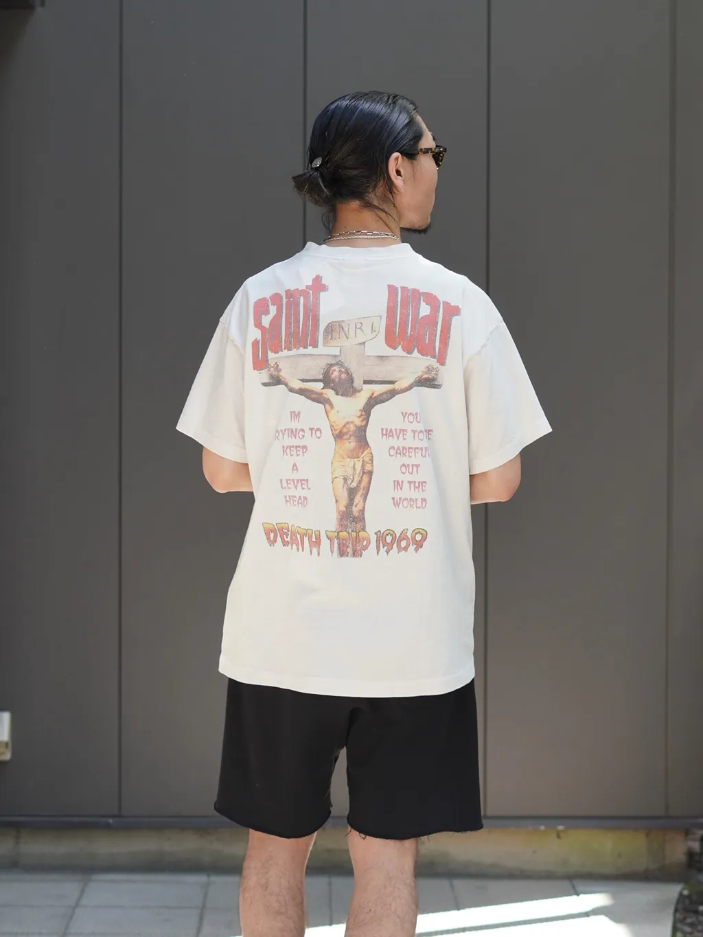 SAINT MICHAEL SAINT WAR TEE/WHAT new style Jesus cross retro short-sleeved, off-white S-XL, ready-to-wear, washed and distressed, printed repeatedly and modified, tube-woven seamless fabric, with little angel anti-counterfeiting label